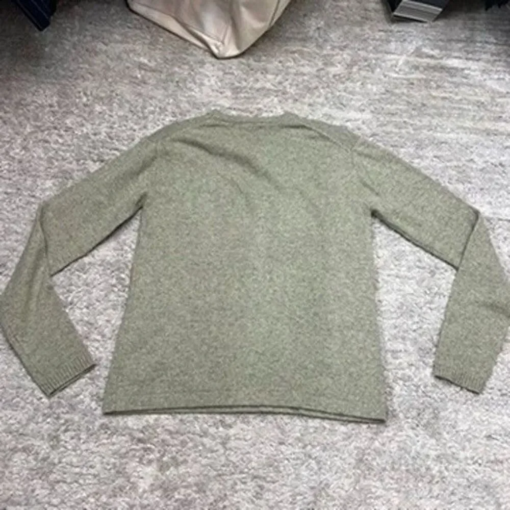 Vintage J.Crew Long Sleeve Sage Green Cashmere Crew Neck Sweater Mens Size S